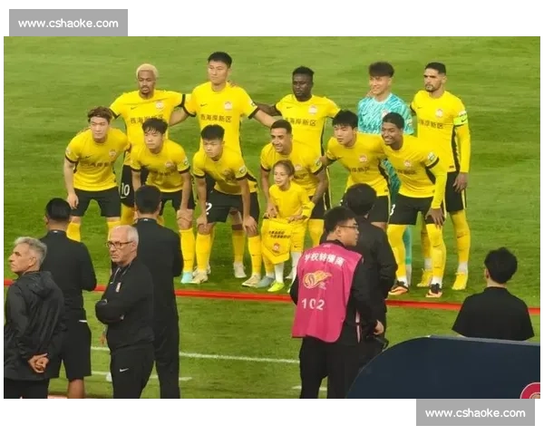 青岛西海岸五外援齐发战平云南玉昆 段刘愚韩子龙领衔中场对决 青岛西海岸五外援齐发战平云南玉昆 段刘愚韩子龙领衔中场对决