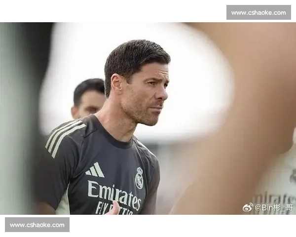 科贝名嘴三问皇马：阵容调整暗藏哪些战术密码？